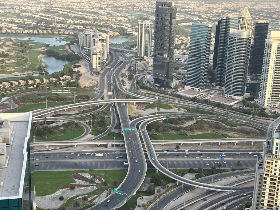 דובאי High Floor With City Skyline & Burj Khalifa View 3 Bedroom Unit Marina מראה חיצוני תמונה
