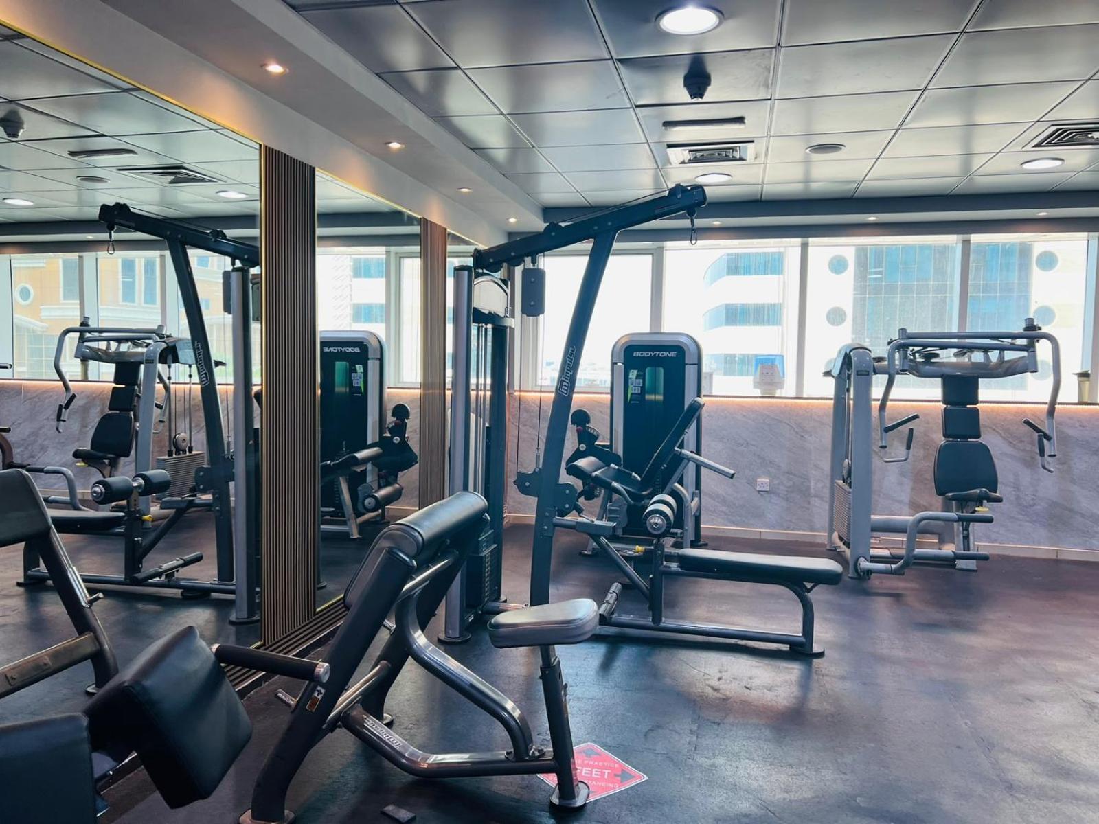 דובאי High Floor With City Skyline & Burj Khalifa View 3 Bedroom Unit Marina מראה חיצוני תמונה