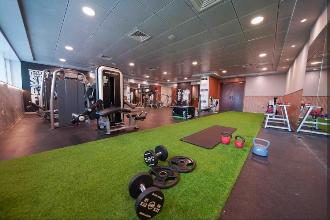 דובאי High Floor With City Skyline & Burj Khalifa View 3 Bedroom Unit Marina מראה חיצוני תמונה